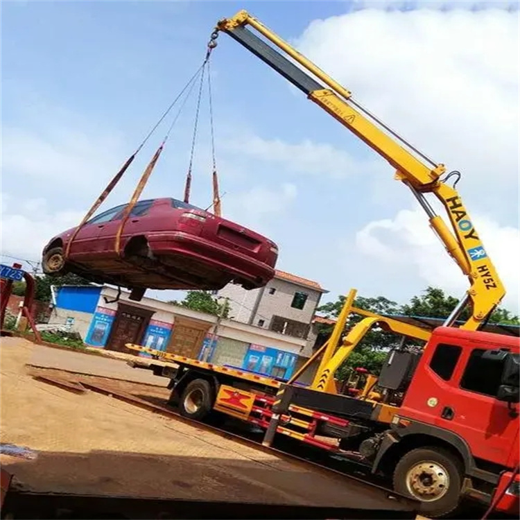 富文镇吊车救援小汽车怎么吊