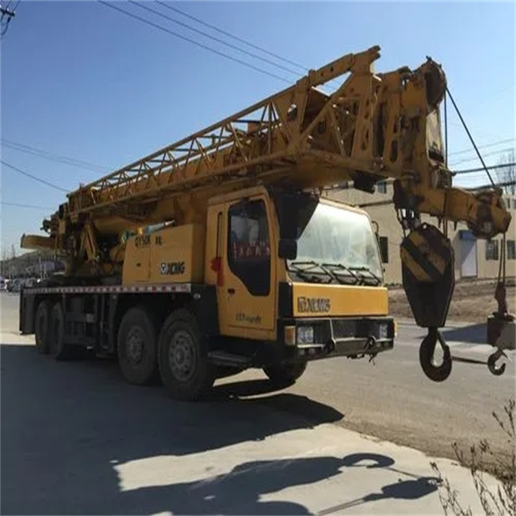 富文镇哪里有专业吊车出租